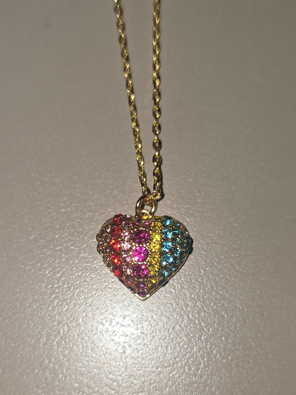 Kate Spade Gold Tone Multicolor Crystal Heart Pendant Necklace Pavé Cable Chain